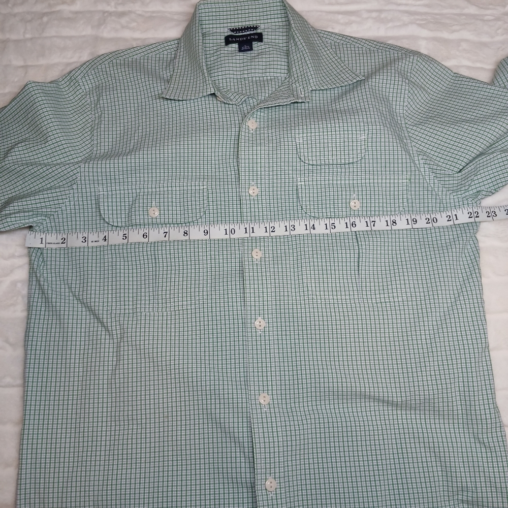 Lands’ End Men’s Short Sleeve Button-Down Shirt Green Check Plaid | Size M - Picture 8 of 10